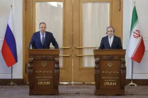 إيران: لن نتفاوض بشأن البرنامج النووي تحت الضغوط والتهديدات