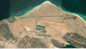 الاحتلال الإماراتي يواصل عسكرة الجزر اليمنية خدمةً للكيان الصهيوني