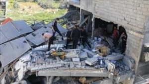 حماس: استهداف الاحتلال ” الإسرائيلي ” للطواقم الأممية يهدف لإرهابهم