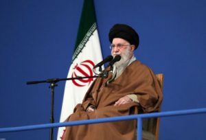 السيد خامنئي: الشعب اليمني يمتلك الدافع كما أن مراكز المقاومة تمتلك الدافع