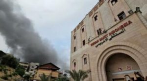 مستشفى الإندونيسي: وصلنا 43 شهيدا الليلة الماضية والوضع كارثي بغزة