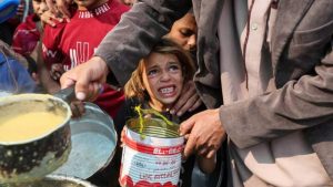 تحذير أممي من نفاد مخزونات المساعدات في غزة بسرعة كبيرة