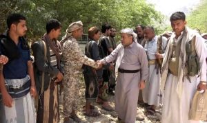 IMG-20250331-WA0017 قيادة محافظة عمران تزور المرابطين في جبهة مقبنة