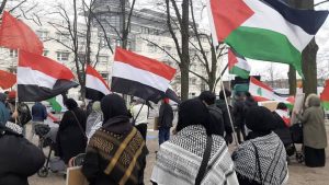 IMG-20250331-WA0024(1) الجالية اليمنية في برلين تندد بالعدوان الأمريكي على اليمن