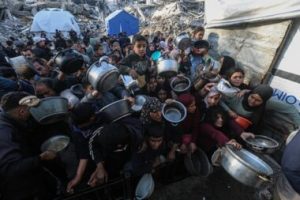 المكتب الإعلامي بغزة : القطاع دخل مرحلة الانهيار الإنساني