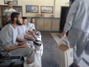 8f7d350244aed7a0a364dca479ed3fc5 العدو الصهيوني يفرج عن عشرة أسرى فلسطينيين من قطاع غزة