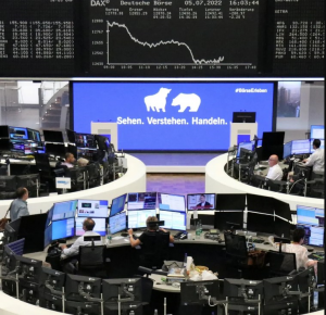 الأسهم الأوروبية انخفاض حاد للأسهم الأوروبية وسط ترقب قرارات ترامب الجمركية