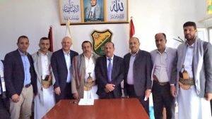 إجراء دور استلام وتسليم بين رئيسي جامعة صنعاء السلف والخلف