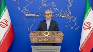 إيران تدين المجزرة الأمريكية في ميناء رأس عيسى وتحذر من استمرار العدوان على اليمن