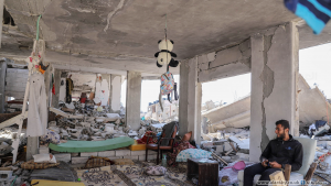 ريلز من غزة شهداء وجرحى في اليوم الـ 40 لتجدد حرب الإبادة الصهيونية على غزة