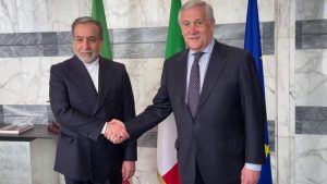 طهران تعلن جولة ثالثة من المحادثات النووية مع أمريكا في عُمان