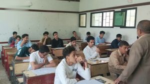 وكيل وزارة التربية يتفقد اختبارات الثانوية العامة في الأمانة