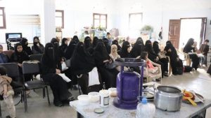 تدشين أنشطة التصنيع الغذائي في الدورات الصيفية للبنات بالأمانة