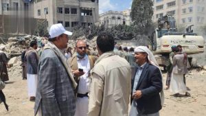 IMG-20250427-WA0021 عباد يطلّع على جرحى مجزرة العدوان الأمريكي بحي وسوق فروة والأضرار بحي 14 أكتوبر