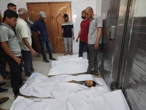 4 شهداء أطفال بقصف صهيوني استهدف خيمة بمنطقة التعابين بدير البلح