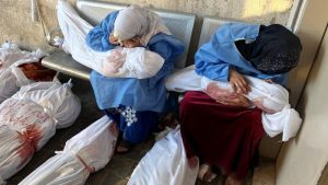 الأورومتوسطي: قصف عيادة الاونروا جريمة قتل جماعي مكتملة