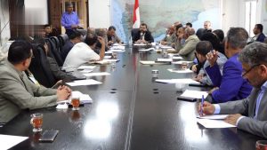 IMG_20250407_154846_748 اجتماع يناقش مستجدات الوضع الصحي والجوانب المتصلة بتنفيذ خطط الوزارة