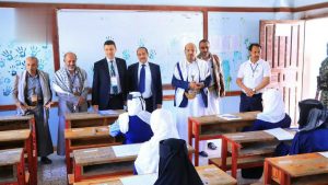 IMG_20250413_164223_423 نائب وزير التربية يتفقد الاختبارات الأساسية والدورات الصيفية في مديرية سنحان