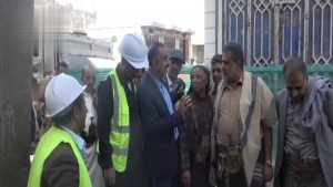 تفقد العمل بمشروع الصرف الصحي في مدينة رداع