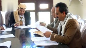 IMG_20250429_195304_777 اجتماع برئاسة يناقش مستوى الأداء بمكتب الأشغال في عمران