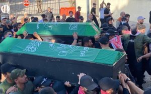 IMG_8948-1080x675 الآلاف يشاركون في جنازة القائد “القسامي” حسن فرحات وأفراد من عائلته في صيدا