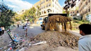 img32 ميليشيا الإصلاح تعيد إغلاق طريق «القصر الكمب» في تعز لليوم الثاني