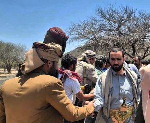 photo_2025-04-01_22-52-54 ذمار.. قيادات عسكرية وأمنية تنفذ زيارات عيدية للمرابطين في جبهات تعز والضالع.. صور