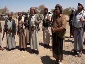 photo_2025-04-03_19-59-05 محافظ مأرب ووزير النفط يعايدان المرابطين في الجبهة الشمالية الشرقية