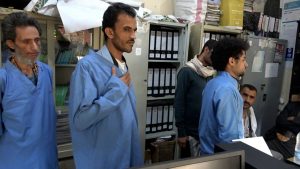 10 بالصور.. الإفراج عن 60 سجيناً من إصلاحية ريمة المركزية