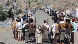 وقفة قبلية في حيفان إعلانا للنفير والجاهزية لمواجهة العدوان