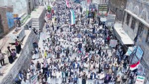 01 مسيرات ووقفات حاشدة في المحويت تضامناَ مع الشعب الفلسطيني