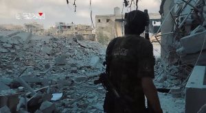 “القسام” تدك تجمعًا لجنود وآليات العدو الصهيوني شمال خان يونس