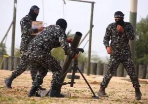 ألوية “صلاح الدين” تعلن استهداف تموضعاً لجنود وآليات العدو الصهيوني جنوبي غزة
