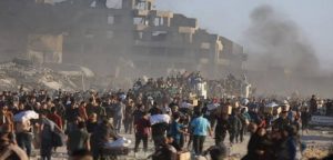 17566631384950 7 شهداء ومصابون في مجزرة صهيونية جديدة بحق منتظري المساعدات شمالي غزة