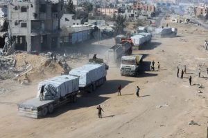 6546464 “أوتشا”: غزة بحاجة إلى مئات شاحنات المساعدات يوميا لإنهاء المجاعة