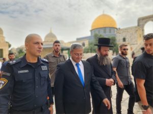 1251 مستوطنا يقتحمون المسجد الأقصى بقيادة المتطرف بن غفير