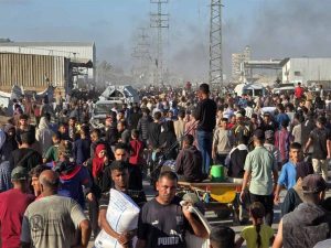 F6NDTEnW7mqJA92QXS4dJpt67ZvrYlCN “الإعلامي الحكومي” بغزة: نقص المساعدات يتجاوز 86% وأكثر من 95% من سكان غزة بلا دخل