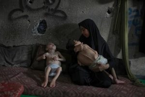 IMG-20250822-WA0002 “الأورومتوسطي”: إعلان الأمم المتحدة المجاعة في غزة يستدعي تحركًا فوريًا من المجتمع الدولي