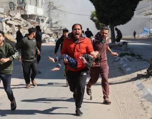 استشهاد طفلين فلسطينيين بقصف العدو الإسرائيلي شمالي قطاع غزة