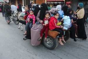 IMG-20250823-WA0002 “أونروا”: العمليات “الإسرائيلية” المكثفة أدت لنزوح أكثر من 16 ألف نازح جديد في غزة