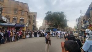 IMG_20250803_224532_765 وقفة شعبية في مديرية الوحدة نُصرة لغزة