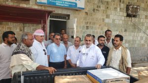 IMG_20250805_160550_785 تسليم مستشفى الثورة بالحديدة أدوية خاصة بالحروق بقيمة 6 ملايين ريال