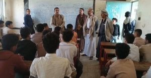 IMG_20250812_185952_212 وكيل محافظة تعز يدشن دورات “طوفان الأقصى” في مدارس التعزية