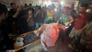 IMG_20250820_231456_546 استشهاد وجرح عدة فلسطينيين في قصف العدو الصهيوني مركز إيواء في مدينة غزة