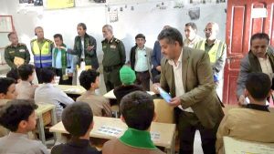 IMG_٢٠٢٥٠٨١٦_٢٢٤٦٥٩ حملة توعوية بإجراءات الأمن والسلامة العامة في مدارس الأمانة