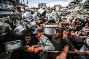 المنظمات “المنظمات الأهلية”: العدو الصهيوني يمعن في تجويع أهالي غزة