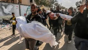 غزة333 استشهاد 4 مواطنين فلسطينيين بينهم طفلة بعد قصف العدو الصهيوني مدينة غزة ومخيم النصيرات