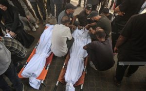 16 شهيدا في قصف صهيوني على مدينة غزة وخان يونس