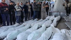 استشهاد 59 فلسطينياً بنيران العدو الإسرائيلي في قطاع غزة