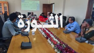 IMG_20250914_214701_879 مناقشة جهود مكافحة الأمراض والأوبئة في الحديدة